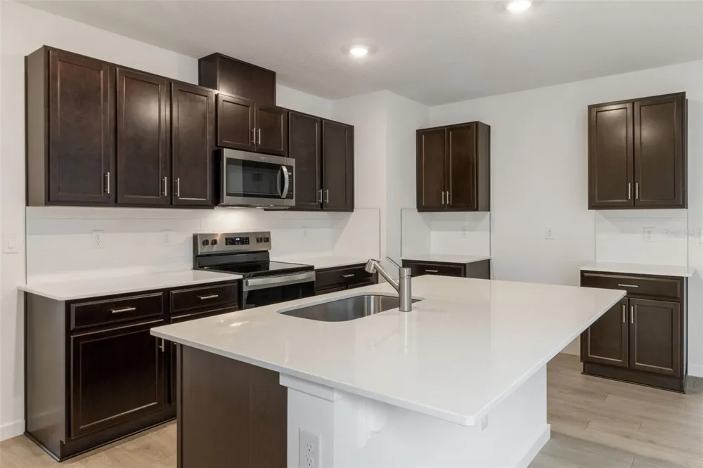 1347 GRAND FLORA LANE Sanford, FL 32773