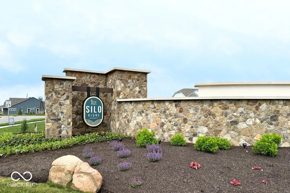 12566 Cattle Ridge Drive Noblesville, IN 46060