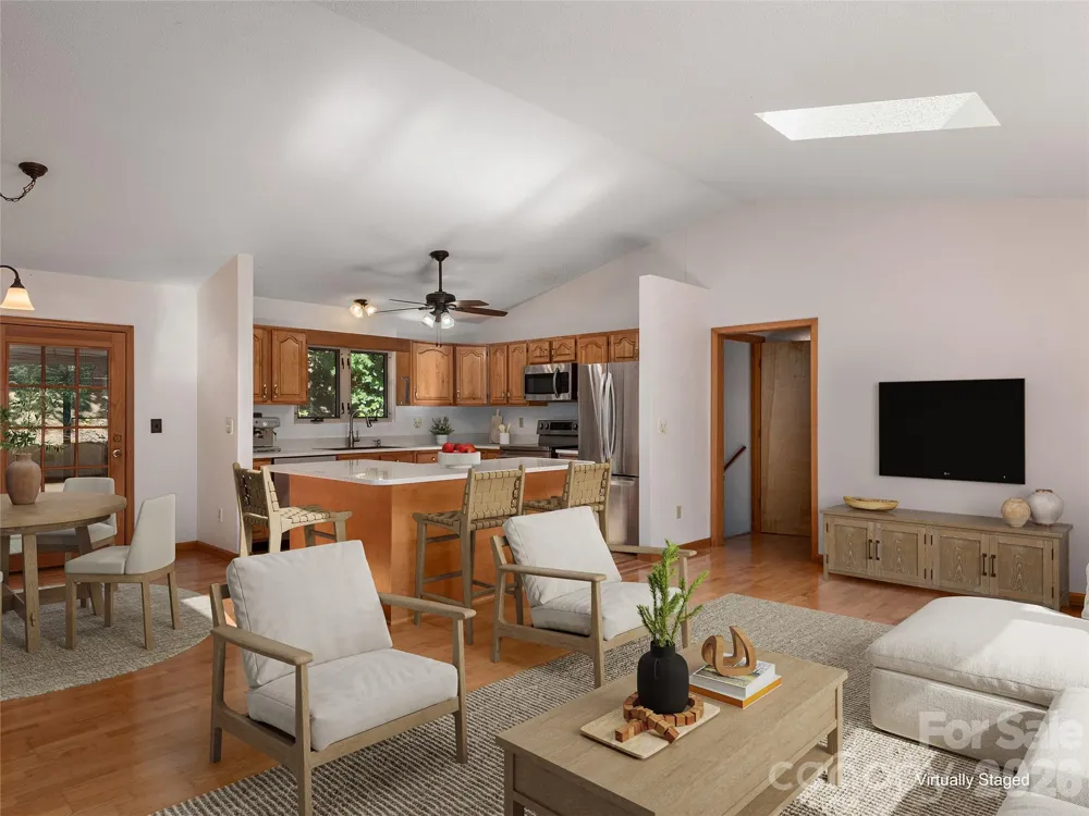 63 Independence Boulevard Asheville, NC 28805