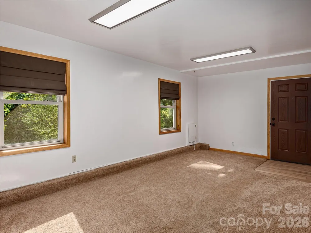 63 Independence Boulevard Asheville, NC 28805
