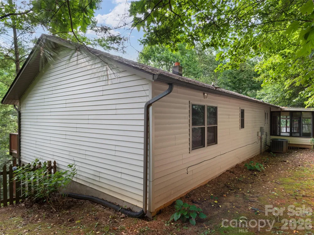 63 Independence Boulevard Asheville, NC 28805