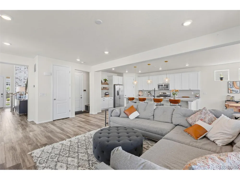 3283 Scuba Drive Castle Rock, CO 80109
