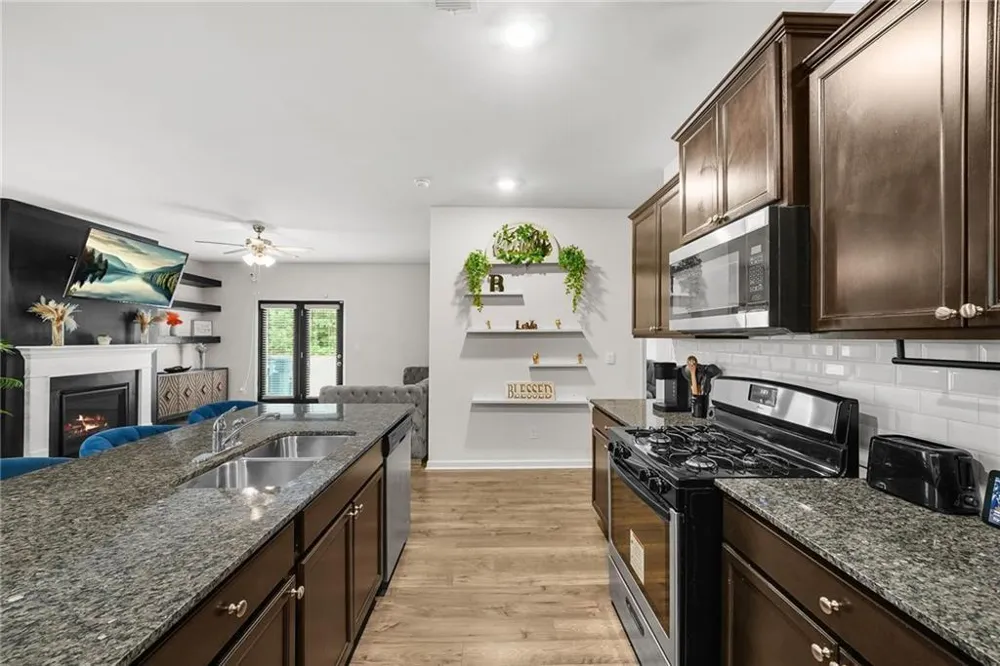850 Bentley Drive Fairburn, GA 30213