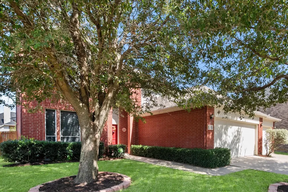 615 Rosarita Road Arlington, TX 76002