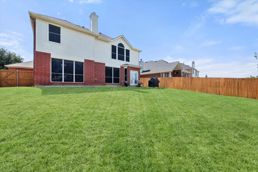 615 Rosarita Road Arlington, TX 76002