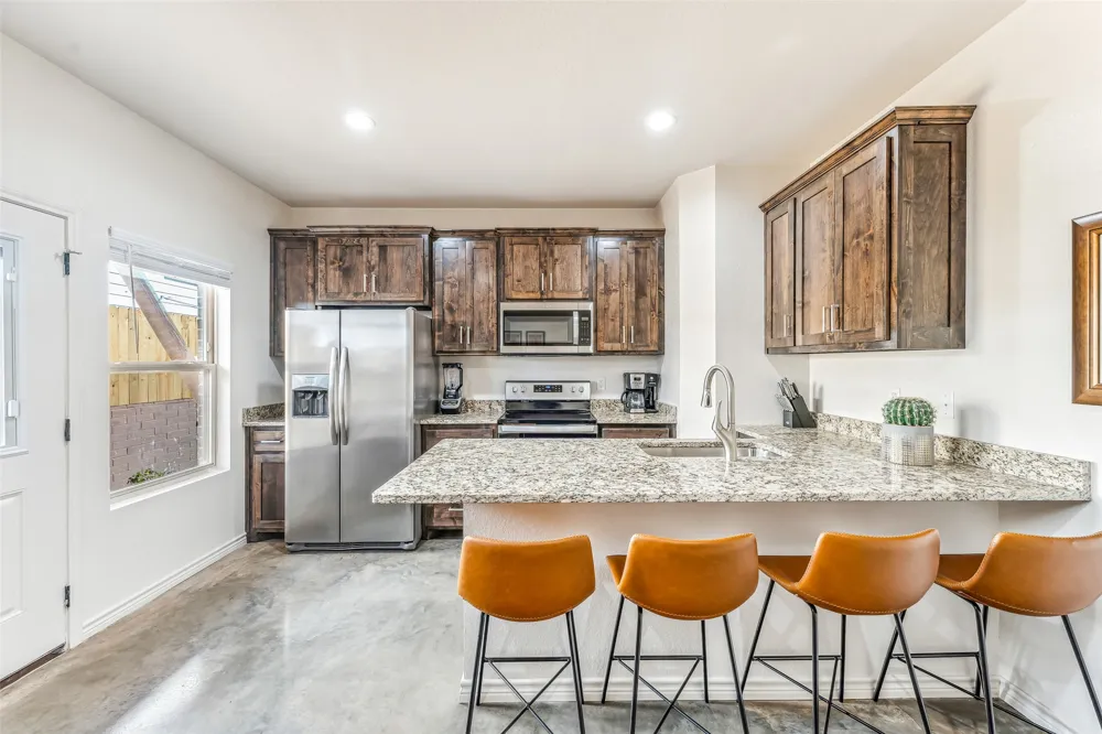 1111 W VANDERBILT #201 Stephenville, TX 76401