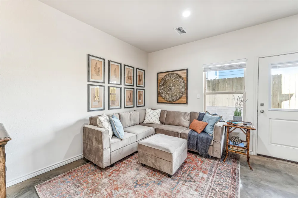 1111 W VANDERBILT #201 Stephenville, TX 76401