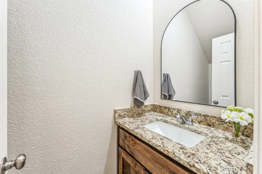 1111 W VANDERBILT #201 Stephenville, TX 76401