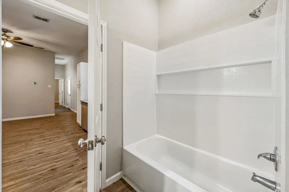 778 BELKNAP #101 Stephenville, TX 76401