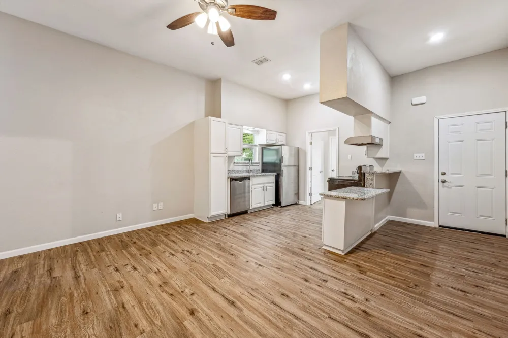 778 BELKNAP #101 Stephenville, TX 76401