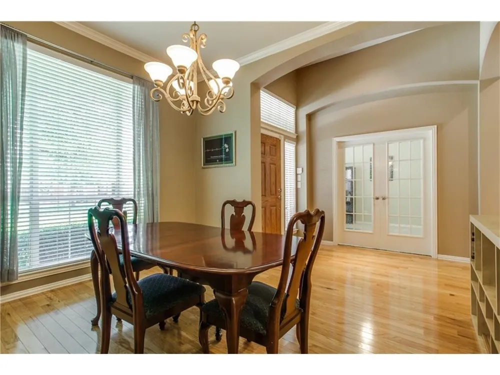 8447 Firewheel Lane Frisco, TX 75036