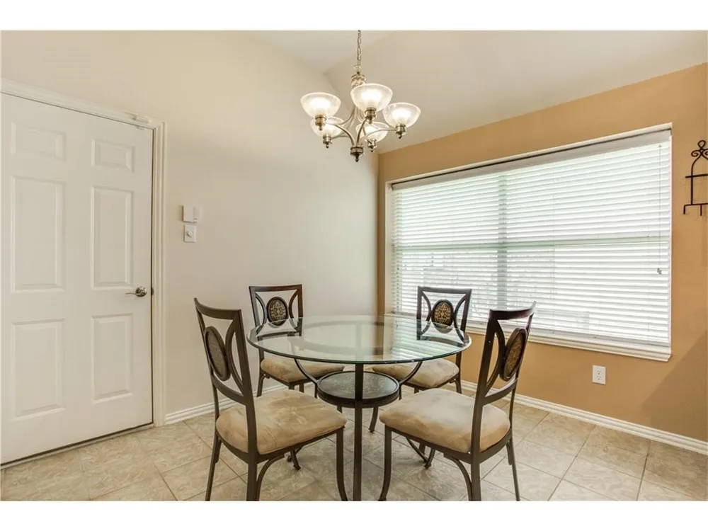 8447 Firewheel Lane Frisco, TX 75036