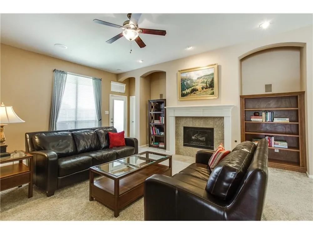 8447 Firewheel Lane Frisco, TX 75036