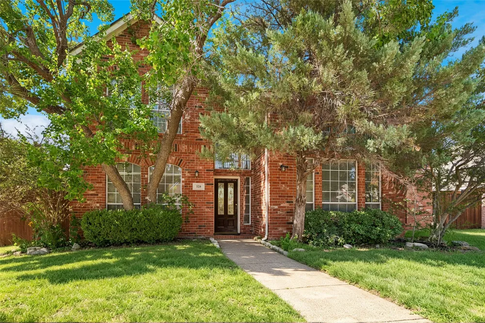 528 Blackfield Drive Coppell, TX 75019