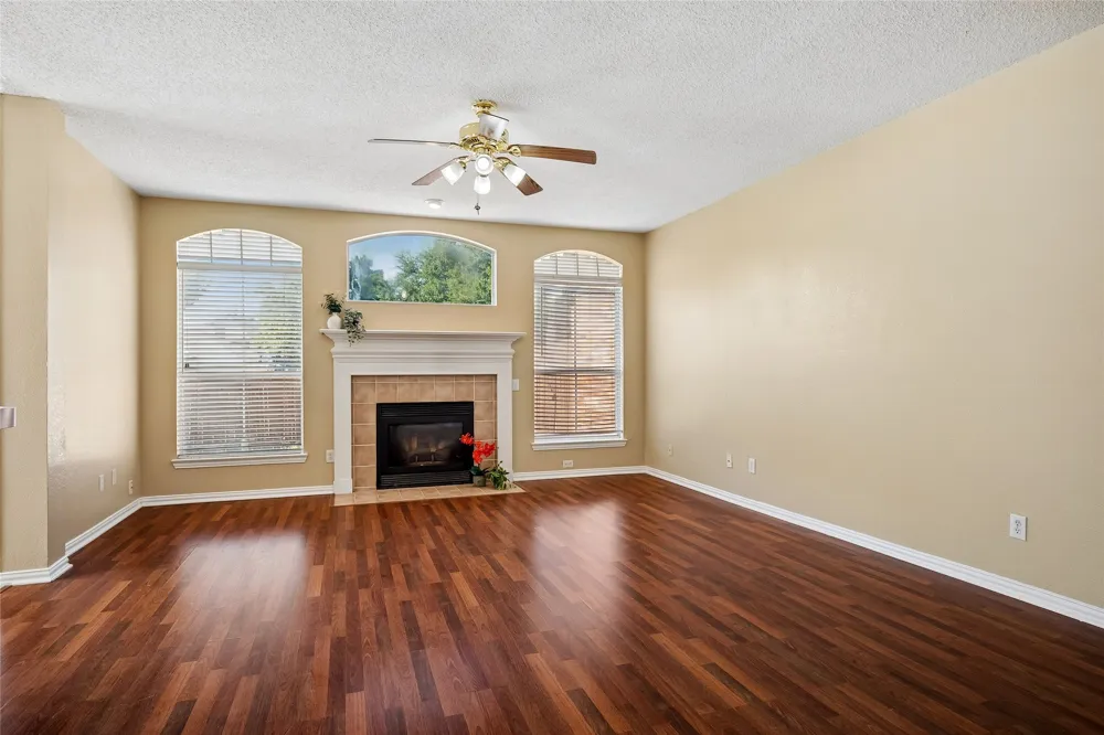 528 Blackfield Drive Coppell, TX 75019