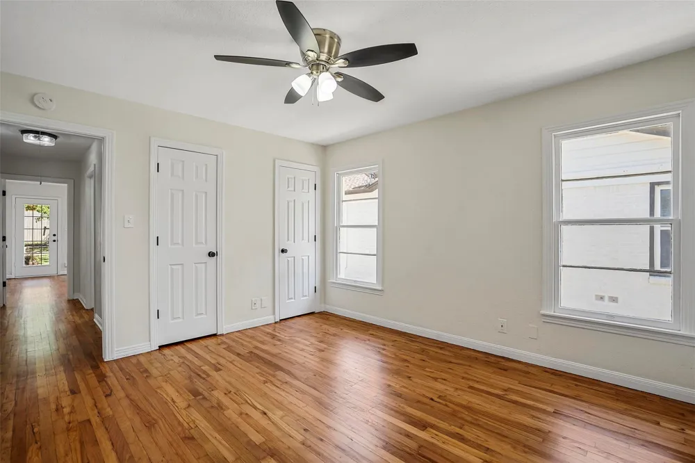 2541 Walsh Court Fort Worth, TX 76109