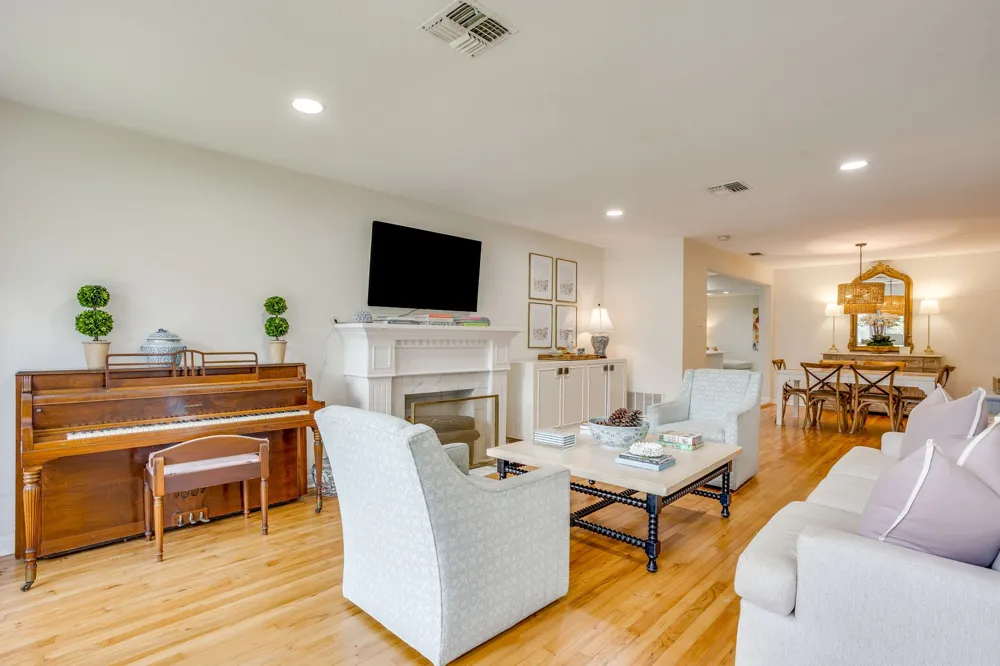 2541 Walsh Court Fort Worth, TX 76109