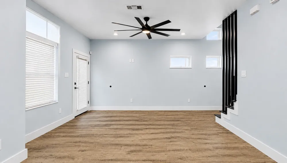 1115 E Oleander Street Fort Worth, TX 76104