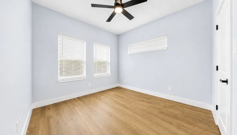 1115 E Oleander Street Fort Worth, TX 76104