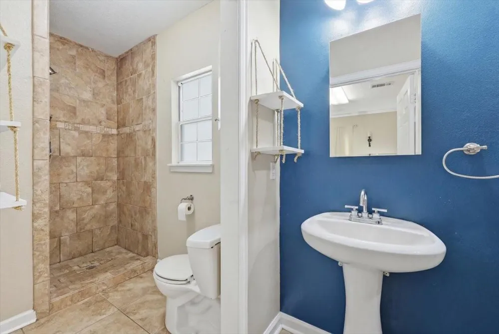 400 Nevils Street Bridge City, TX 77611