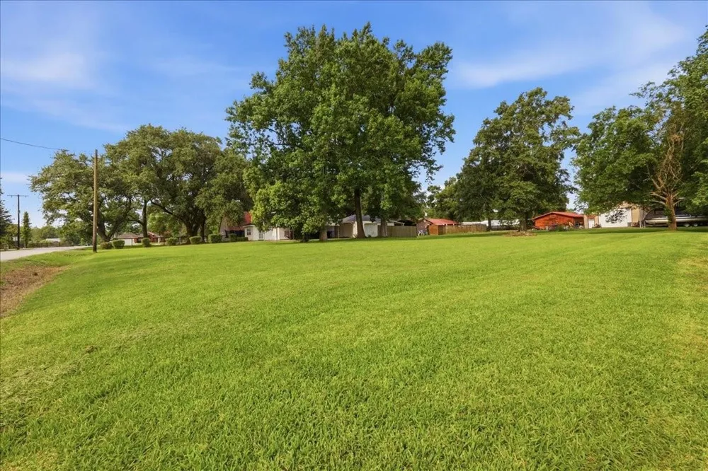 400 Nevils Street Bridge City, TX 77611