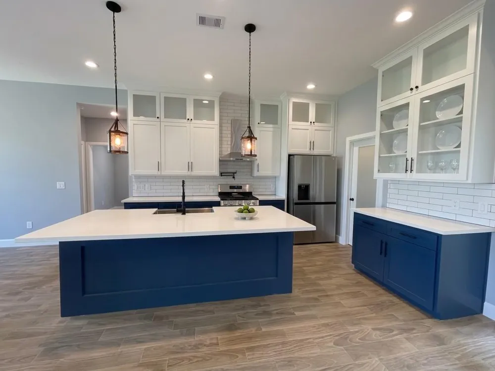 483 Buffalo Trail Angleton, TX 77515