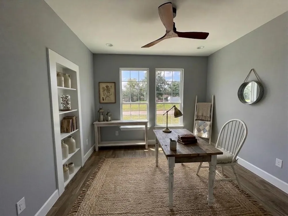 483 Buffalo Trail Angleton, TX 77515