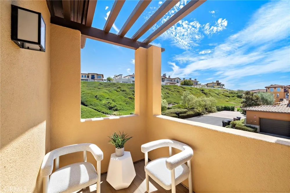 7 Suprema Newport Coast, CA 92657