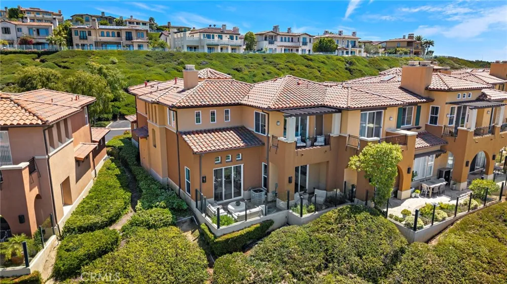 7 Suprema Newport Coast, CA 92657