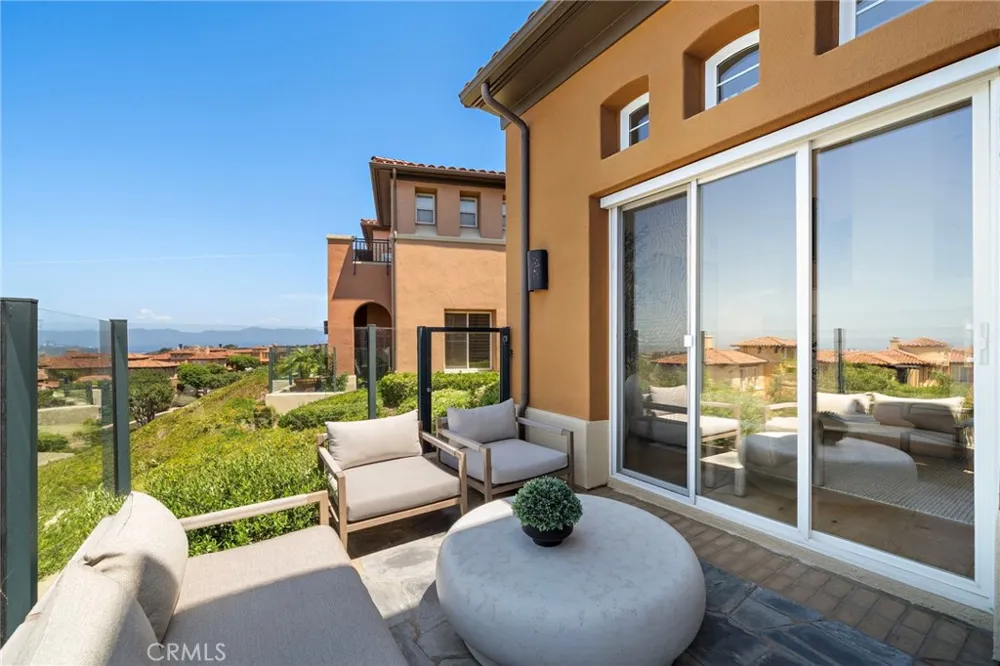 7 Suprema Newport Coast, CA 92657