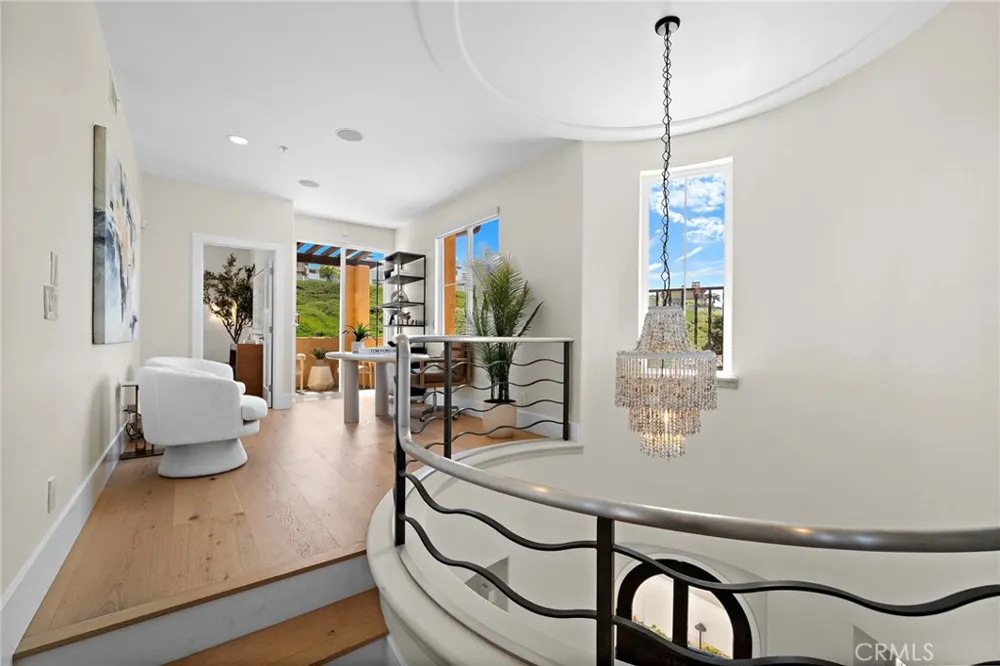 7 Suprema Newport Coast, CA 92657