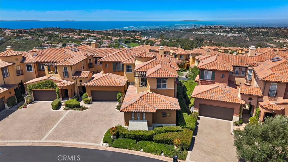 7 Suprema Newport Coast, CA 92657