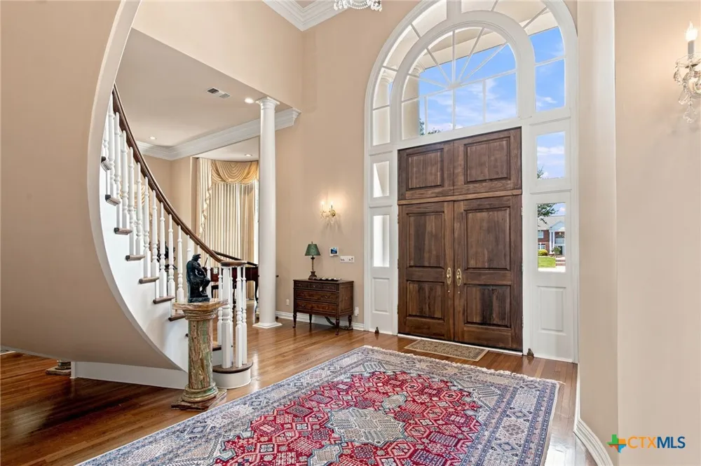204 Creekridge Drive Victoria, TX 77904
