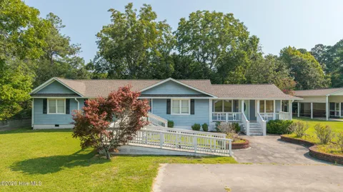 111 Graham Lane