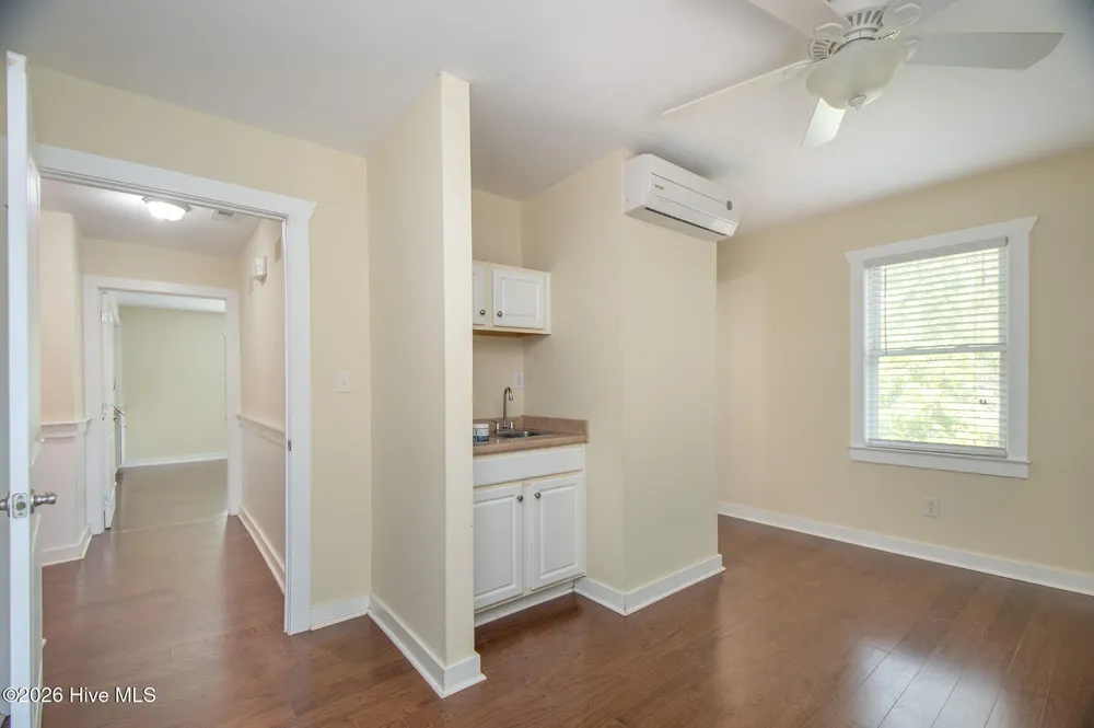 111 Graham Lane Beaufort, NC 28516