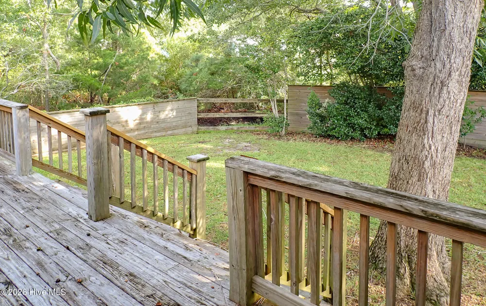 111 Graham Lane Beaufort, NC 28516
