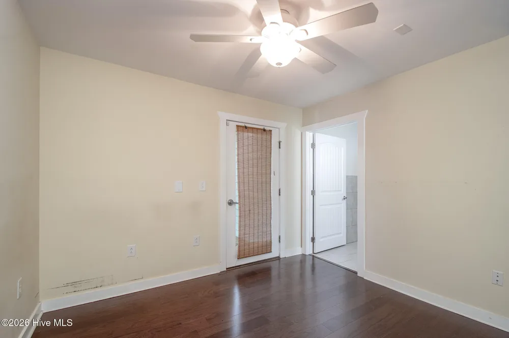 111 Graham Lane Beaufort, NC 28516