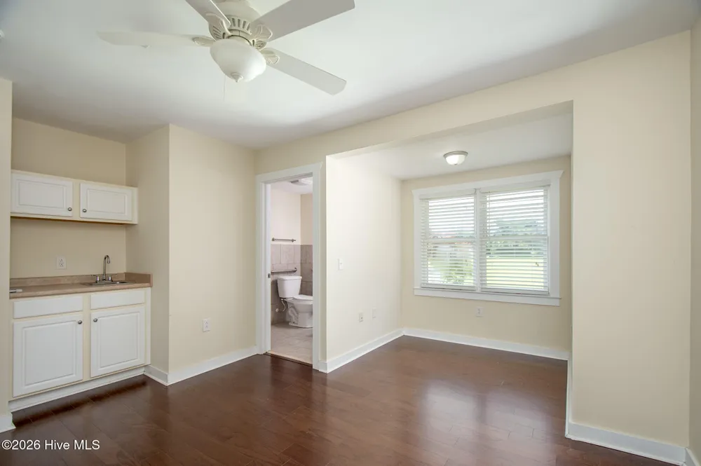 111 Graham Lane Beaufort, NC 28516