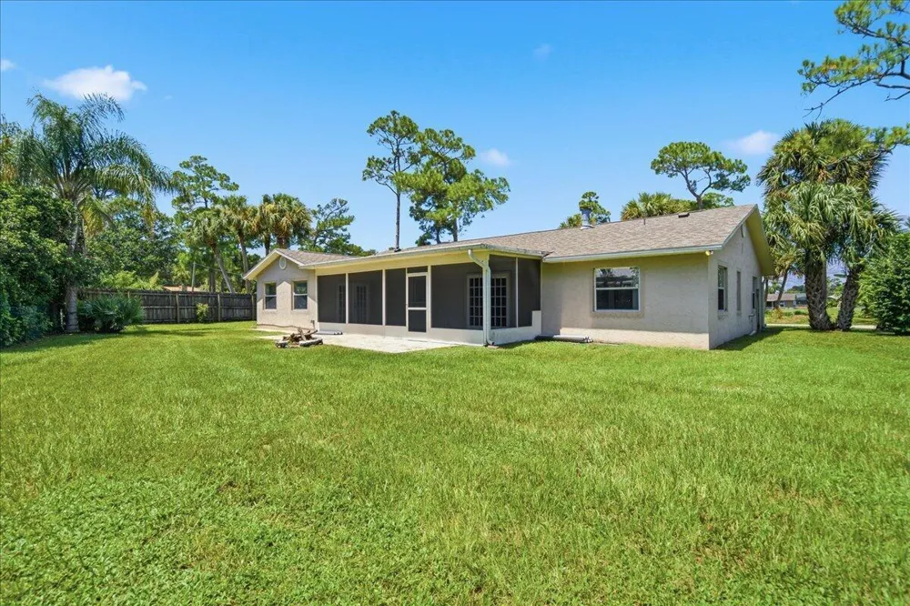 681 LAYPORT DRIVE Sebastian, FL 32958