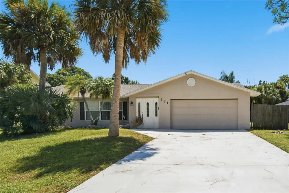 681 LAYPORT DRIVE Sebastian, FL 32958