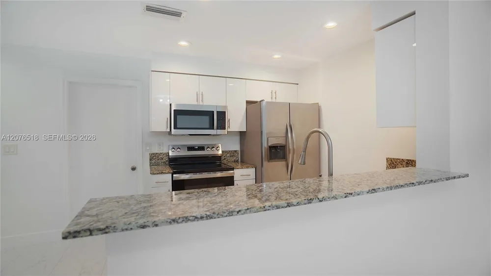 1492 Veracruz Ln #4-4 Weston, FL 33327