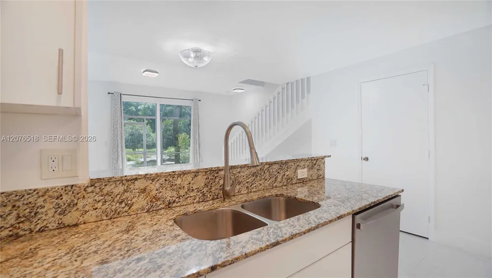 1492 Veracruz Ln #4-4 Weston, FL 33327