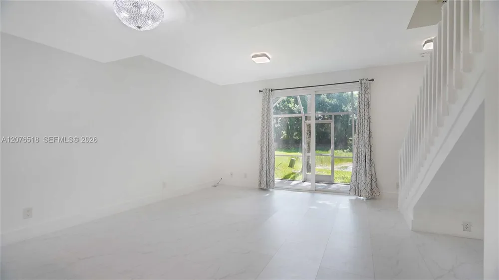 1492 Veracruz Ln #4-4 Weston, FL 33327