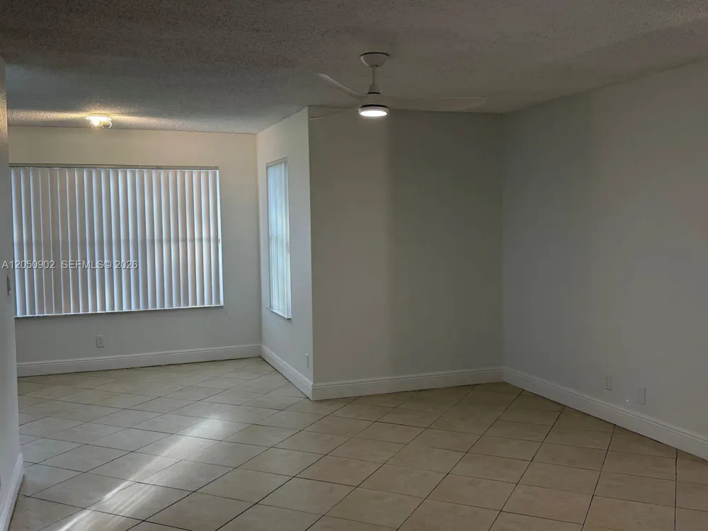 643 Vista Isles Dr #1812 Sunrise, FL 33325