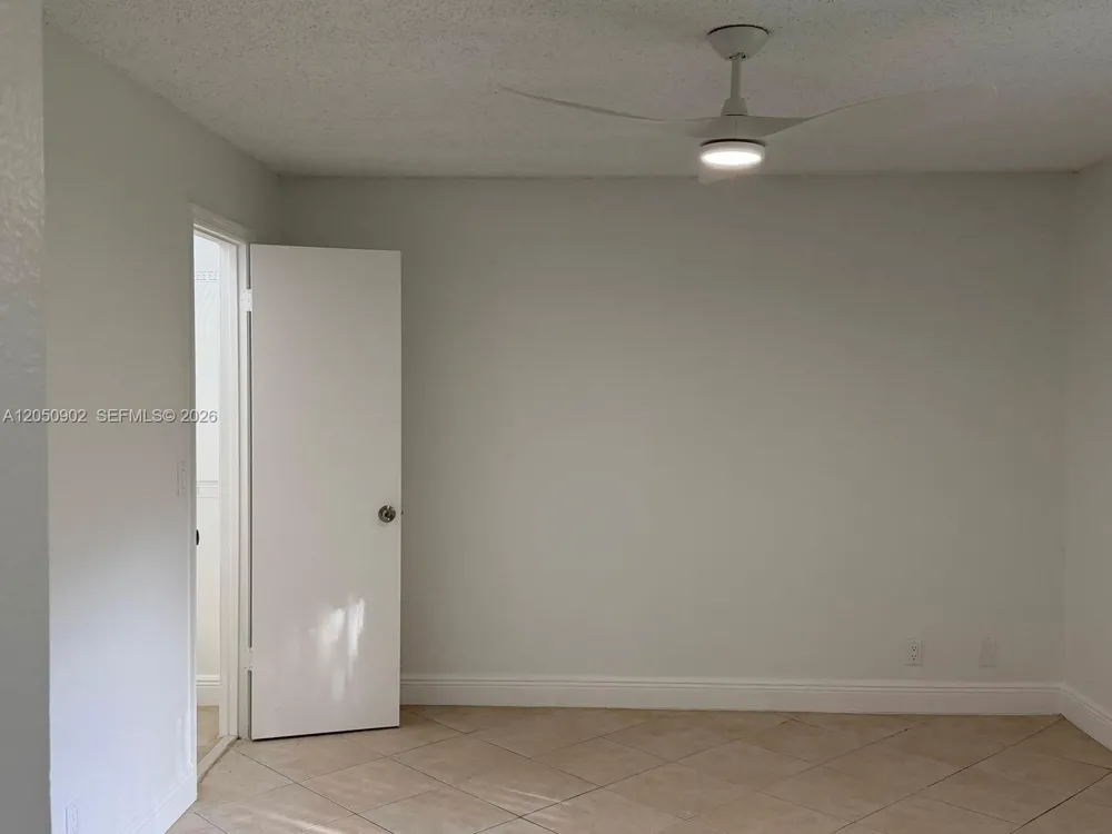 643 Vista Isles Dr #1812 Sunrise, FL 33325