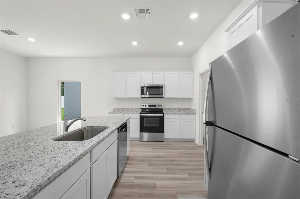 13265 TULA LOOP Astatula, FL 34705