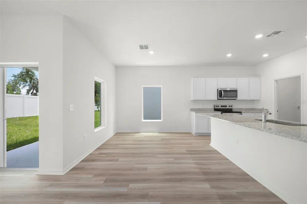 13265 TULA LOOP Astatula, FL 34705