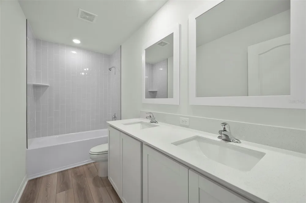 13265 TULA LOOP Astatula, FL 34705