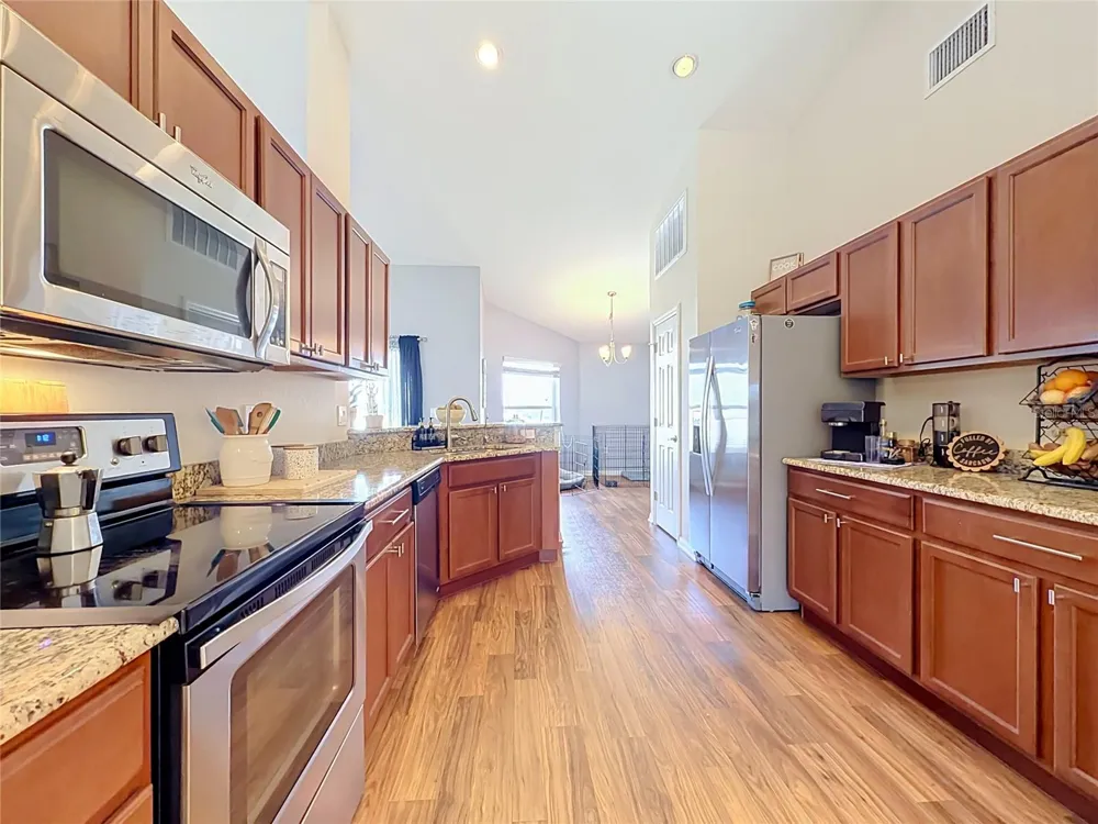 3722 FIELDSTONE CIRCLE Winter Haven, FL 33881