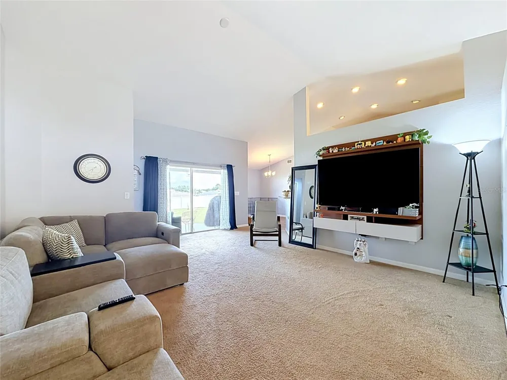 3722 FIELDSTONE CIRCLE Winter Haven, FL 33881